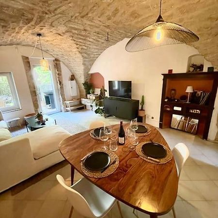 Charmante Maison De Village Au Pied Du Luberon Cabrieres-d'Aigues Exterior foto